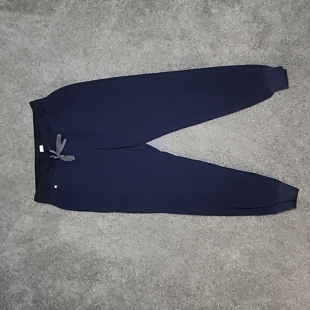 Mens Figs scrub pants navy medium